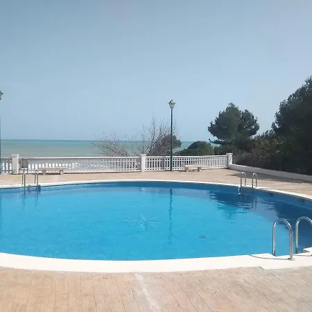 Edison 3000 Szálloda *